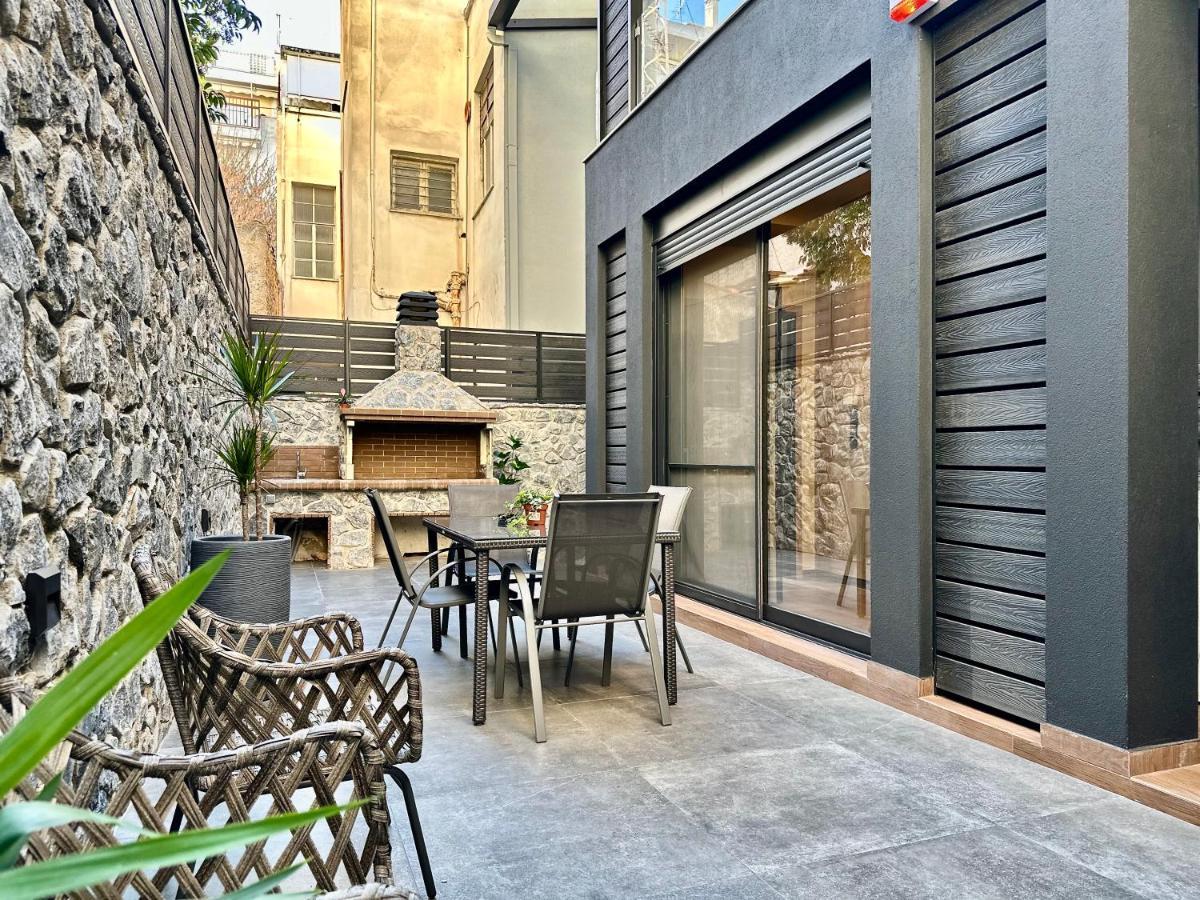 T&T Luxury Apartments - Rooftop Jacuzzi أثينا المظهر الخارجي الصورة