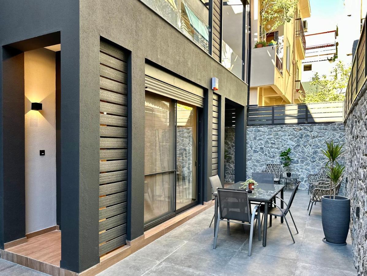 T&T Luxury Apartments - Rooftop Jacuzzi أثينا المظهر الخارجي الصورة