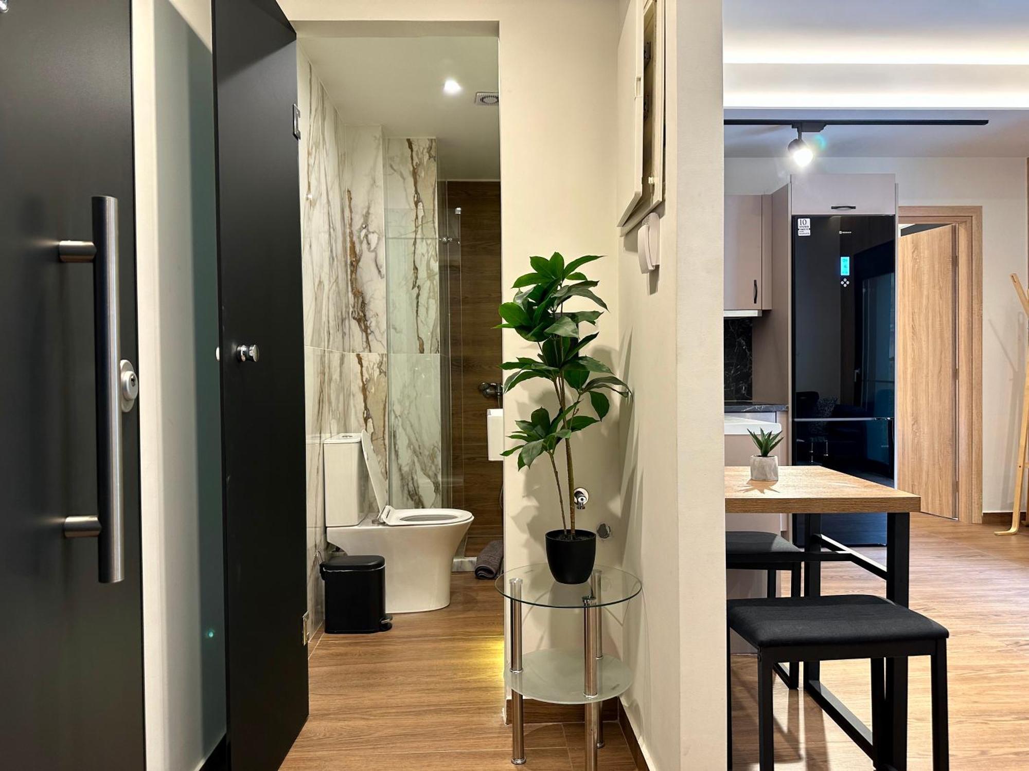T&T Luxury Apartments - Rooftop Jacuzzi أثينا المظهر الخارجي الصورة